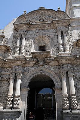 P4673.jpg (4288x2848) NIKON D300 - 18-200mm f/3.5-5.6 // F8 // 1/250 sec // ISO 200 // 18,0 mm // no Flash // 2010:09:16 12:28:26