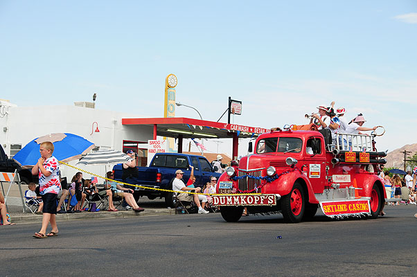 DSC_0376.jpg (4288x2848) NIKON D300 - 18-200mm f/3.5-5.6 // F7,1 // 1/1000 sec // ISO 400 // 52,0 mm // no Flash // 2008:07:04 09:47:25