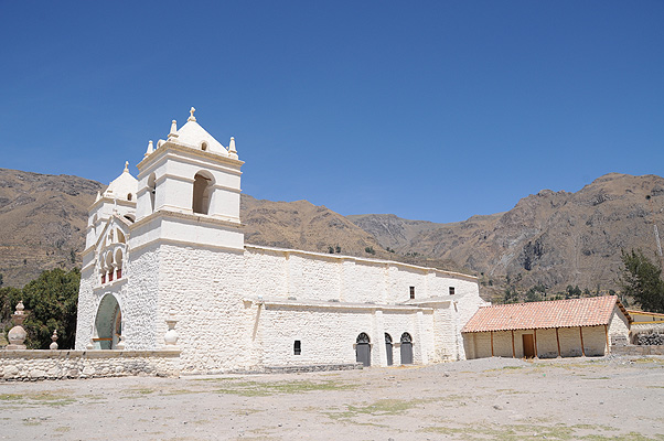 P4365.jpg (4288x2848) NIKON D300 - 18-200mm f/3.5-5.6 // F10 // 1/400 sec // ISO 200 // 18,0 mm // no Flash // 2010:09:15 10:48:36