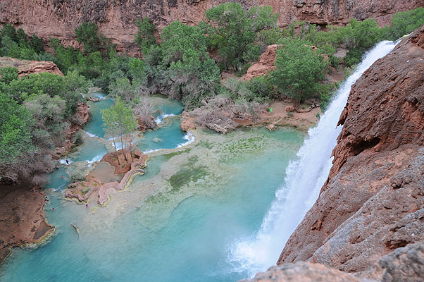 DSC_0778.jpg (4288x2848) NIKON D300 - 18-200mm f/3.5-5.6 // F5 // 0.01 sec // ISO 400 // 18,0 mm // no Flash // 2008:07:05 11:04:19