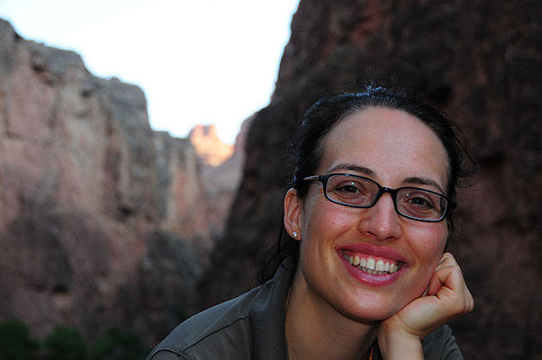 DSC_0936.jpg (4288x2848) NIKON D300 - 18-200mm f/3.5-5.6 // F4,5 // 1/60 sec // ISO 200 // 40,0 mm // Flash fired, return detected // 2008:07:06 07:08:49