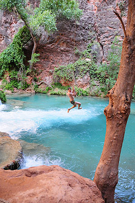 DSC_1005.jpg (4288x2848) NIKON D300 - 18-200mm f/3.5-5.6 // F3,5 // 0.01 sec // ISO 1000 // 18,0 mm // no Flash // 2008:07:06 09:29:31