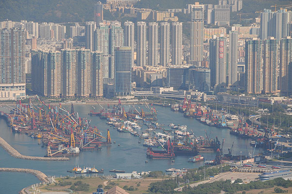 HKMM_0217.jpg (4288x2848) NIKON D300 - 18-200mm f/3.5-5.6 // F9 // 1/320 sec // ISO 400 // 170,0 mm // no Flash // 2008:11:30 10:17:19