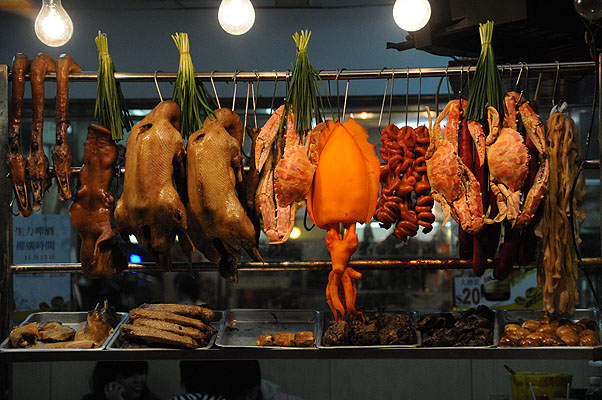 HKMM_0910.jpg (4288x2848) NIKON D300 - 18-200mm f/3.5-5.6 // F5 // 1/800 sec // ISO 1600 // 82,0 mm // no Flash // 2008:11:30 22:26:41