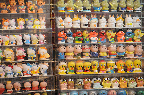 HKMM_0914.jpg (4288x2848) NIKON D300 - 18-200mm f/3.5-5.6 // F5,6 // 1/320 sec // ISO 1600 // 200,0 mm // no Flash // 2008:11:30 22:43:03