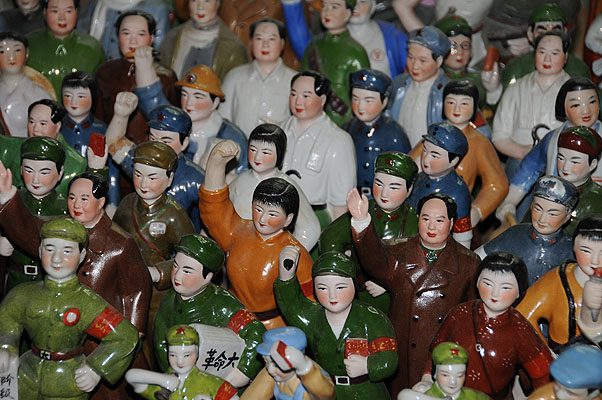 HKMM_1186.jpg (4288x2848) NIKON D300 - 18-200mm f/3.5-5.6 // F5,3 // 1/60 sec // ISO 400 // 90,0 mm // Flash fired, return detected // 2008:12:01 17:58:45