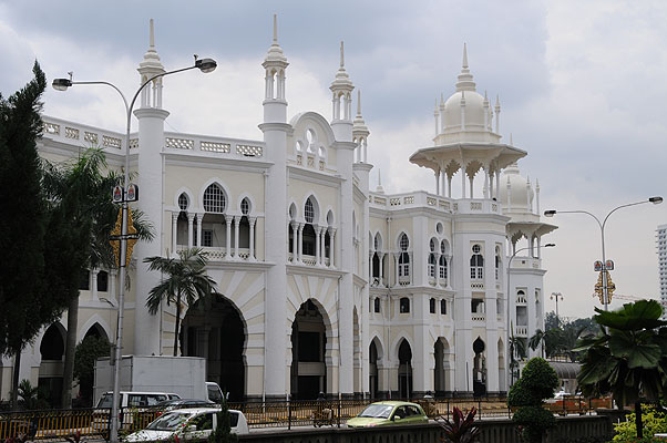 HKMM_2860.jpg (4288x2848) NIKON D300 - 18-200mm f/3.5-5.6 // F11 // 1/500 sec // ISO 400 // 40,0 mm // no Flash // 2008:12:11 12:02:00