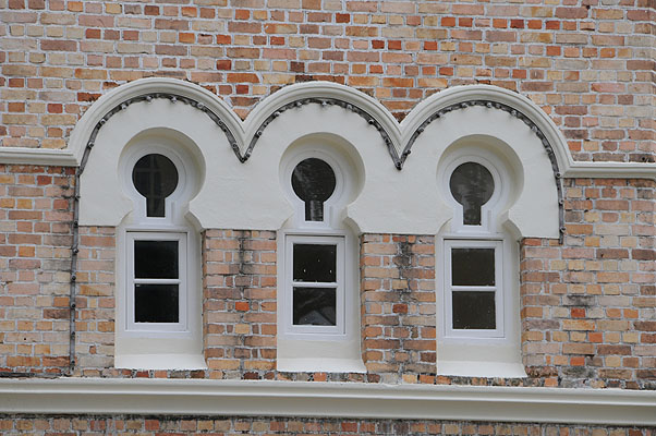 HKMM_2923.jpg (4288x2848) NIKON D300 - 18-200mm f/3.5-5.6 // F10 // 1/400 sec // ISO 400 // 200,0 mm // no Flash // 2008:12:11 12:54:51