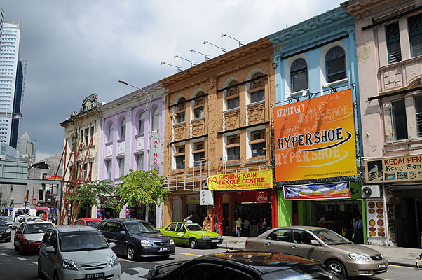 HKMM_2940.jpg (4288x2848) NIKON D300 - 18-200mm f/3.5-5.6 // F11 // 1/500 sec // ISO 400 // 22,0 mm // no Flash // 2008:12:11 13:51:40