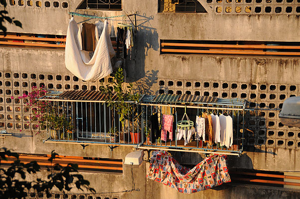 HKMM_1383.jpg (4288x2848) NIKON D300 - 18-200mm f/3.5-5.6 // F4,5 // 1/1000 sec // ISO 1600 // 48,0 mm // no Flash // 2008:12:02 17:01:35