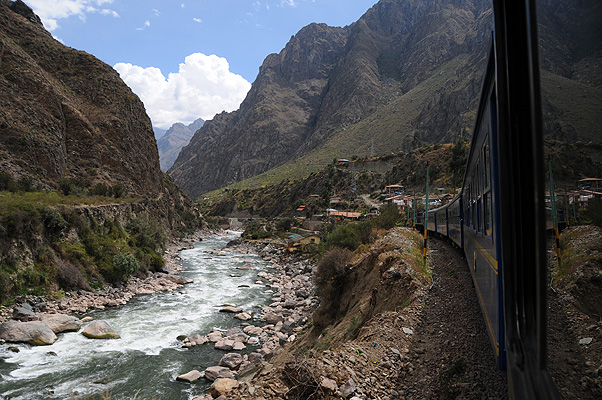P2392.jpg (4288x2848) NIKON D300 - 18-200mm f/3.5-5.6 // F5,6 // 1/320 sec // ISO 200 // 18,0 mm // no Flash // 2010:09:08 13:28:12