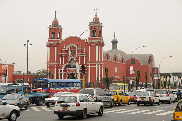 P0049.jpg (4288x2848) NIKON D300 - 18-200mm f/3.5-5.6 // F6,3 // 1/320 sec // ISO 200 // 46,0 mm // no Flash // 2010:08:28 10:18:42