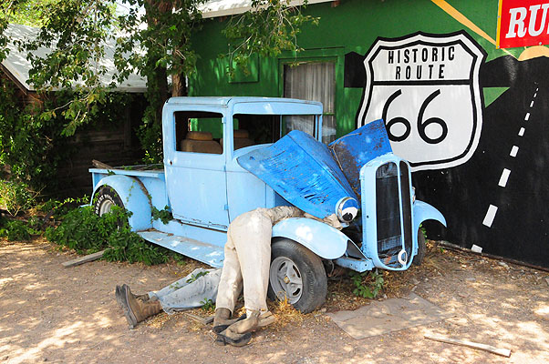 DSC_1088.jpg (4288x2848) NIKON D300 - 18-200mm f/3.5-5.6 // F13 // 1/250 sec // ISO 3200 // 24,0 mm // Flash fired, return detected // 2008:07:07 11:39:42