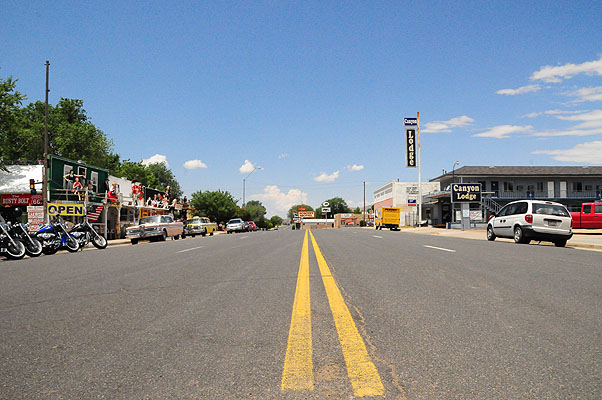 DSC_1121.jpg (4288x2848) NIKON D300 - 18-200mm f/3.5-5.6 // F16 // 1/1000 sec // ISO 3200 // 18,0 mm // no Flash // 2008:07:07 12:10:53