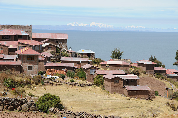 P3872.jpg (4288x2848) NIKON D300 - 18-200mm f/3.5-5.6 // F10 // 1/400 sec // ISO 200 // 65,0 mm // no Flash // 2010:09:13 12:50:37